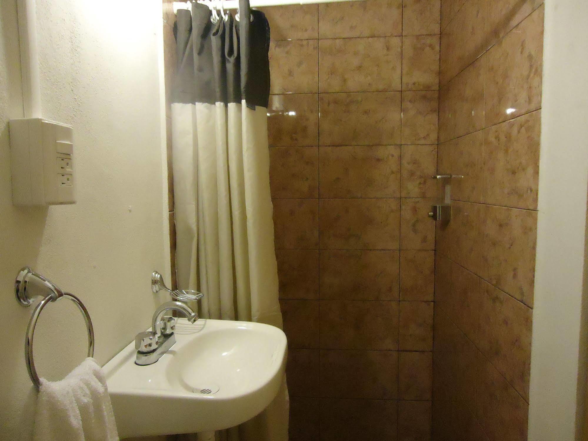 Humble Bumble Hostel Playa del Carmen Eksteriør bilde